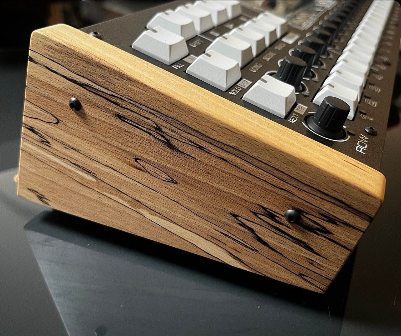 Cirklon - Wooden End Cheeks - Ice Beech